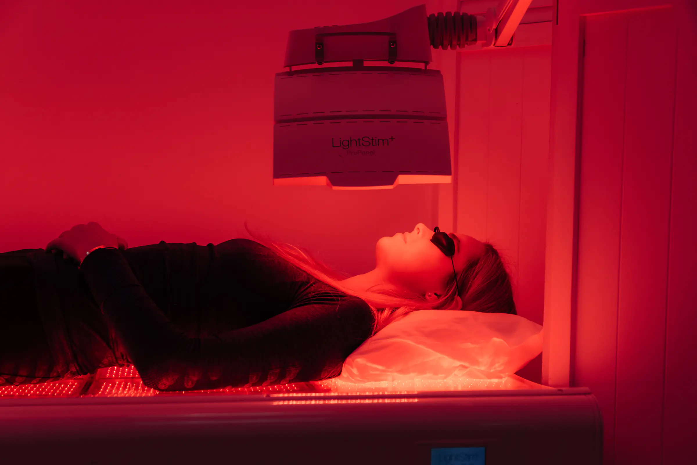 The red light suite at Pain & Healing Institute.